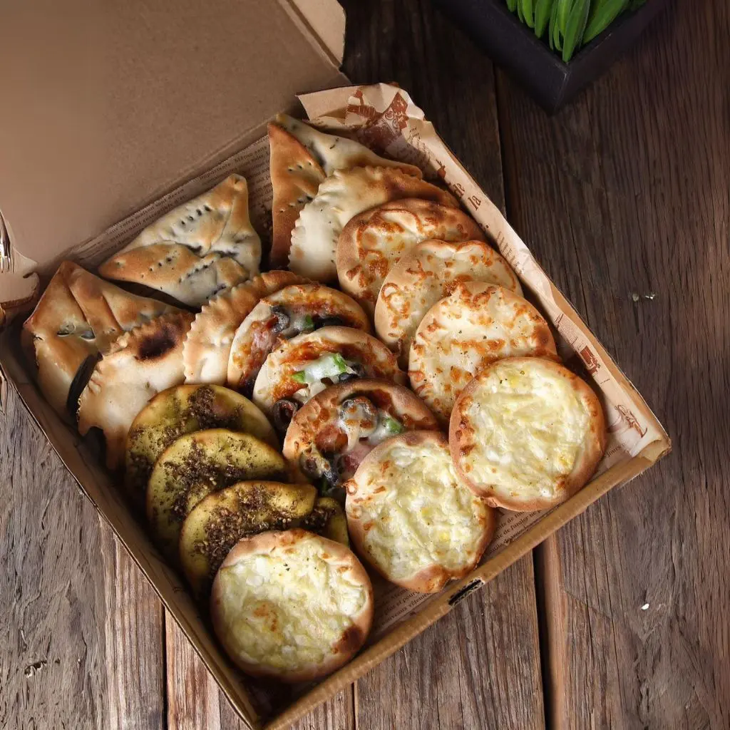 Mix Pastry Mini Box - Large